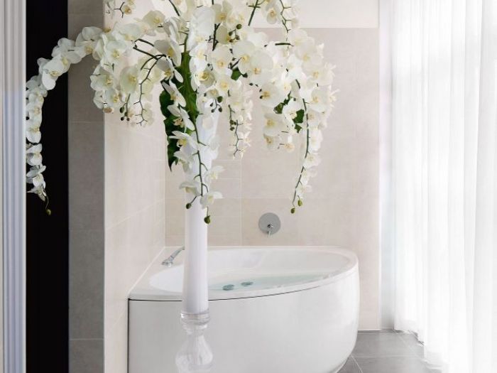 Archisio - Jupiter International srl - Progetto Set arrangement - composizioni floreali