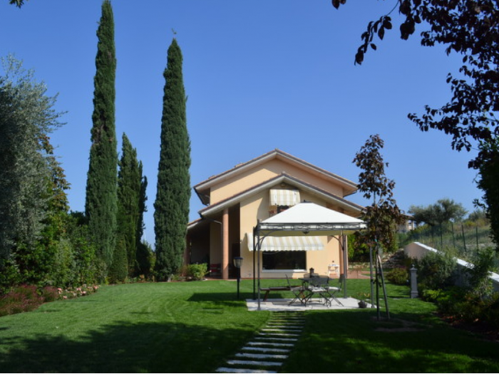 Archisio - Riccardo Traini - Progetto Classico e formale