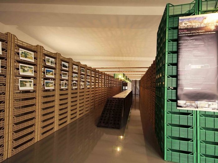 Archisio - Ada Atelier Darchitettura - Progetto Plastic box - allestimento