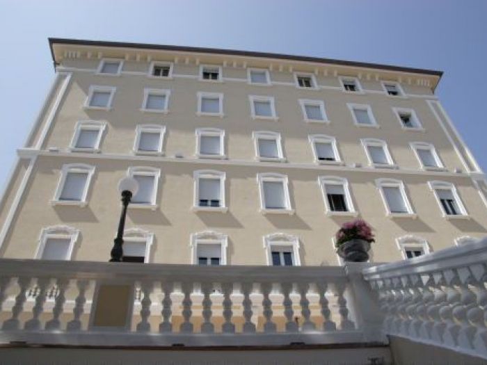 Archisio - Studio Lenzi Associati - Progetto Hotel helvetia spa