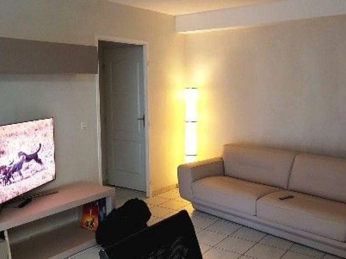 Archisio - Evoluzione Sc - Progetto Interventi di relooking Le nostre soluzioni decorative vengono posate da artigiani esperti per durare nel tempo