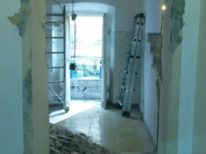 Archisio - Mada Tinteggiature-cartongesso-isolamenti - Progetto Ristrutturazioni-soluzioni per lumidit-soffitti tesi