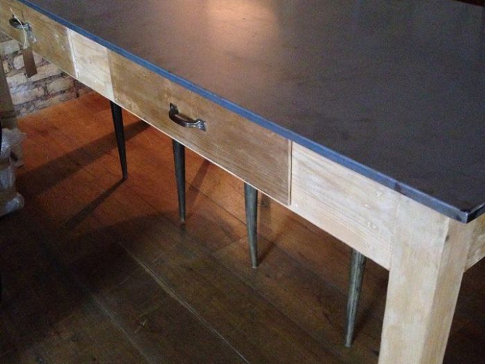 Archisio - Scenography - Progetto Tavoli e tavolini