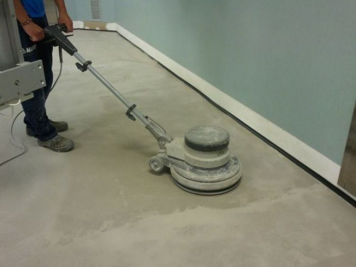 Archisio - Errico Gaglianese - Progetto Rifacimento pavimenti gruppo operatorio ed utic del campus di germaneto