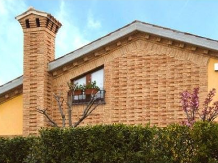 Archisio - Impresa Sharon Srls - Progetto Appartamentiville lavorazione mattoni faccia a vista e rivestimenti in pietra