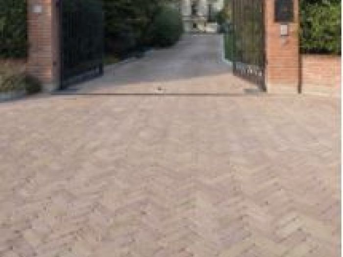 Archisio - Favaro Vito Srl Lineaverde - Progetto Pavimentazioni