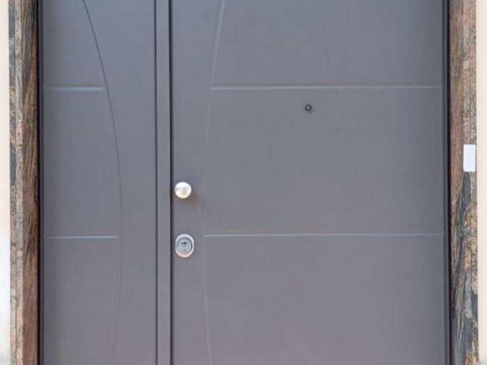 Archisio - De Luca Serramenti Di Andrea De Luca - Progetto Portoni blindati