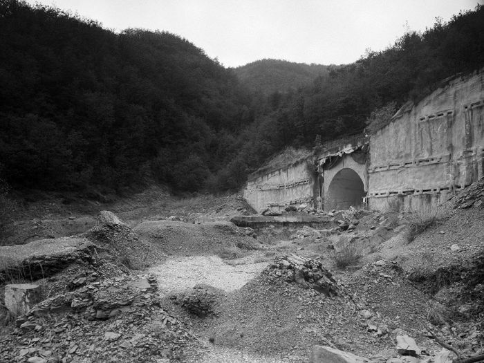 Archisio - Matteo Castelli Fotografia - Progetto Incostruzione