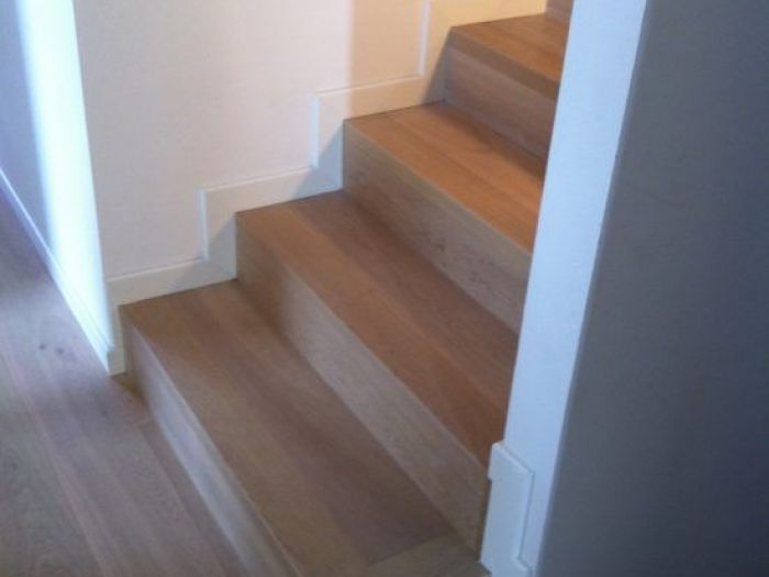 Archisio - Sofim Srl Soluzioni E Finiture Immobiliari - Progetto Arredi e complementi su misura scale in legno