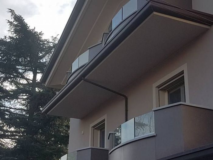 Archisio - Vetreria La Predappiese - Progetto Terrazzi e parapetti