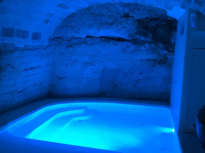 Archisio - Alessandro Moretti - Progetto Installazione e vendite di piscine