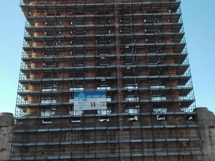 Archisio - La Ponteggi Mobili Di Falcone Gd srl - Progetto Opere darte ed eventi