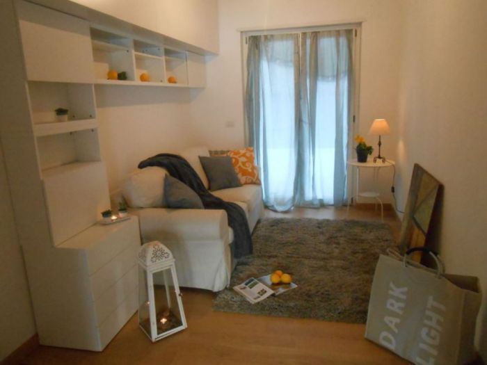 Archisio - Roberta Caldovino - Progetto Consulenza e realizzazione home staging appartamento reggio calabria