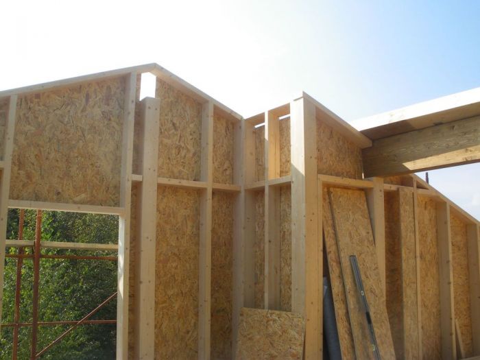 Archisio - Bclegno - Progetto Casa struttura a telaio in legno lamellare