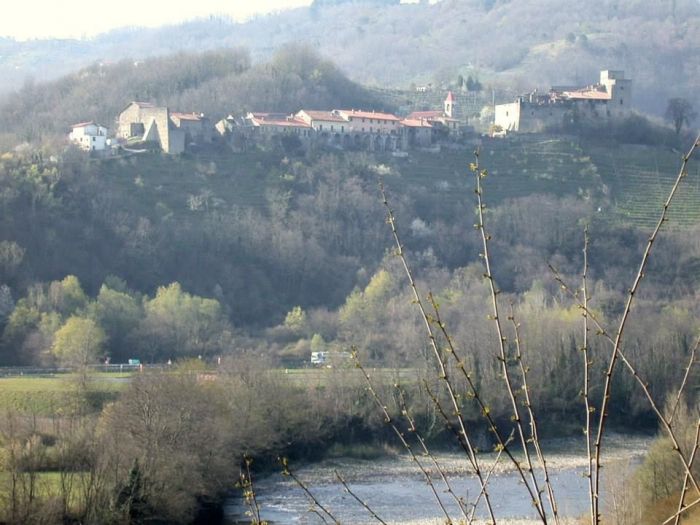 Archisio - Luni Progres - Progetto Castello di lusuolo