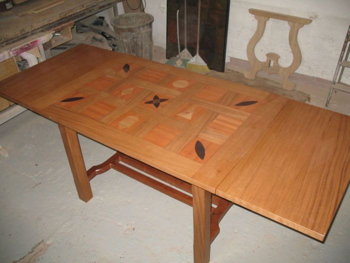 Archisio - Falegnameria Silvestre Di Sorrenti Roberto - Progetto Camere e tavoli