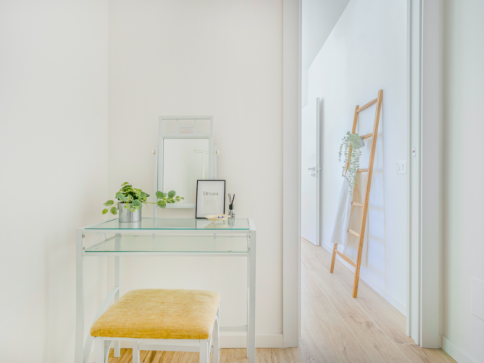 Archisio - Eukalipto Studio - Progetto Home staging completo e servizio fotografico su appartamento vuoto - trilocale ausonio