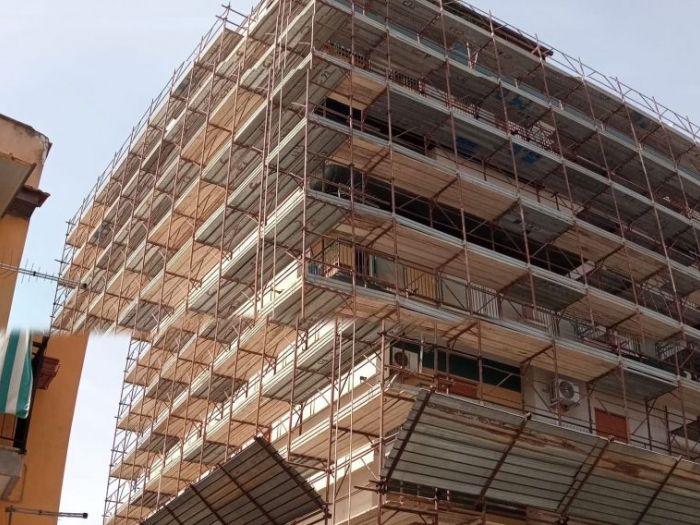 Archisio - Fontana Giovanni Ponteggi - Progetto Montaggio ponteggio telai-tubi e giunti