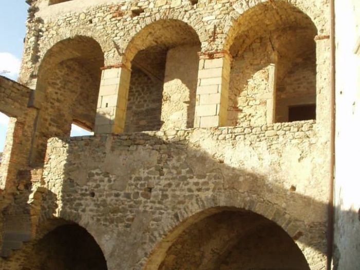 Archisio - Luni Progres - Progetto Castello di lusuolo