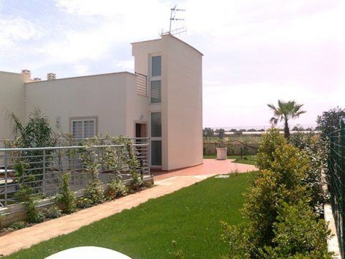 Archisio - Lorenzo Maria Antonello Gerardi - Progetto Complesso residenziale golden residence