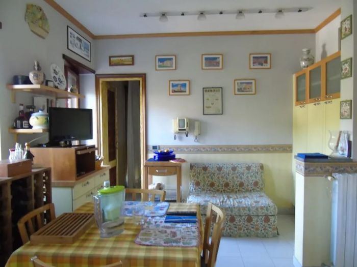 Archisio - Angela Paniccia - Progetto Relooking di una cucina datata