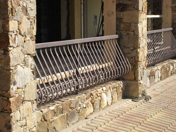 Archisio - Talloru Salvatore srl - Progetto Balconi e grate