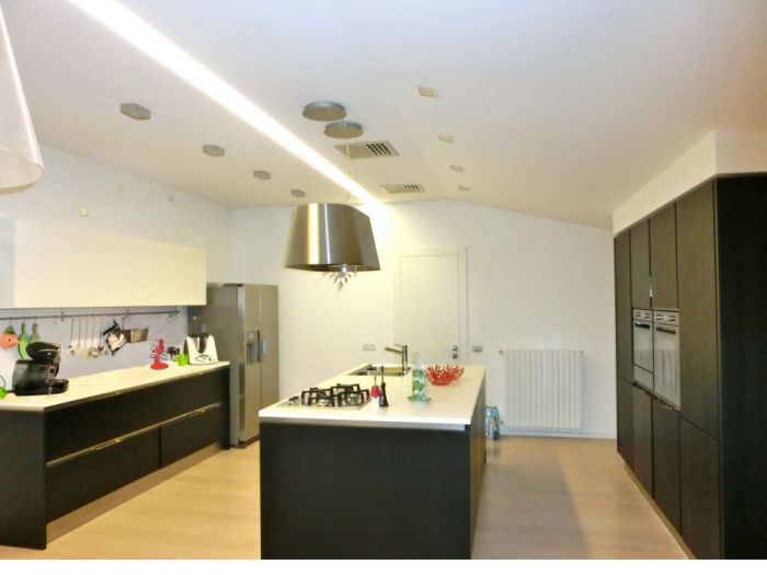 Archisio - Bianca Pelligra - Progetto Black and white