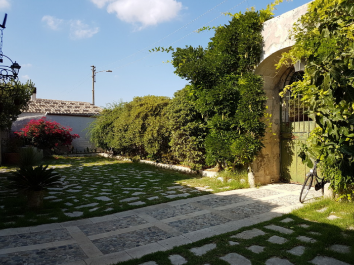 Archisio - Moi Architetti - Progetto Restauro di una masseria in sicilia