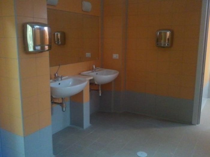 Archisio - Errico Gaglianese - Progetto Adeguamento gruppi bagni - ospedale pugliese - catanzaro