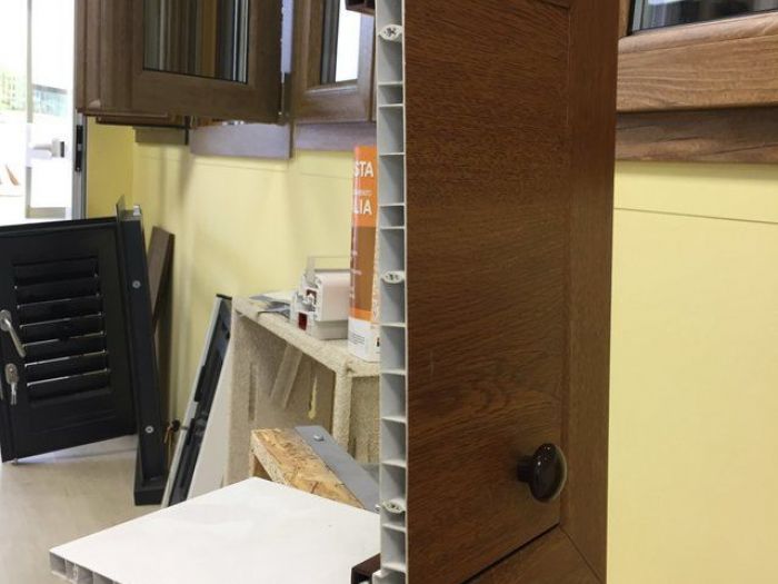 Archisio - Conika srl - Progetto Cassonetti celetti