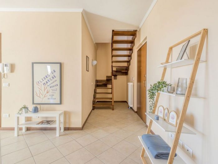 Archisio - Eukalipto Studio - Progetto Home staging completo servizio fotografico e foto drone su duplex vuoto