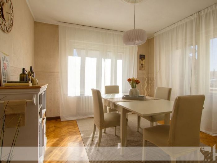 Archisio - Elisa Cattelan - Progetto Un prima e dopo su un appartamento degli anni 60