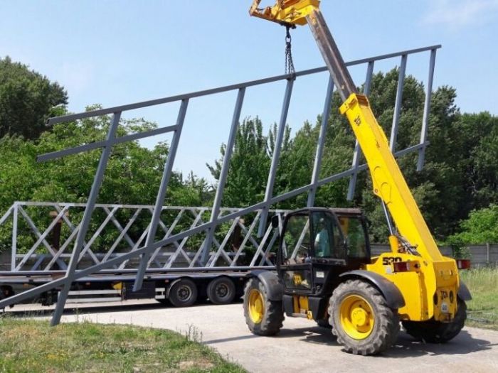 Archisio - Abm - Progetto Montaggio carpenteria e costruzioni in ferro per edilizia