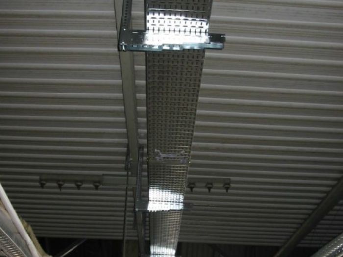 Archisio - Modernaluce Impianti Elettrici - Progetto 2004-2006 monza magazzino