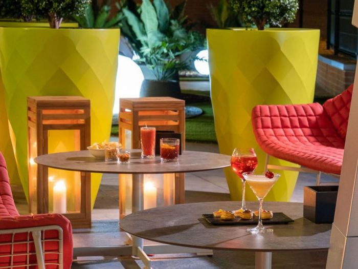 Archisio - Lorenzo Piano - Progetto Fotografia di interni aemilia savhotel bologna