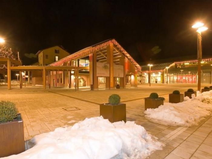 Archisio - Studio Architettura Golinelli - Progetto Parco commerciale e del tempo libero mondovicino - factory outlet- arch M Golinelli factory outlet medie superfici cascina viotto