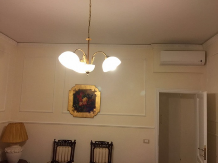 Archisio - Alberto Alderighi - Progetto Tinteggiatura con decorazioni a cornici e colonna in cartongesso