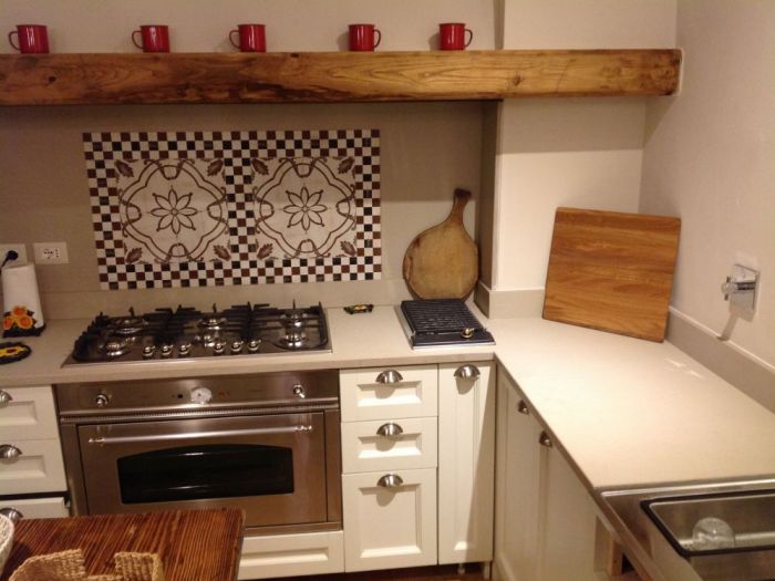 Archisio - Marmifera Badalassi C - Progetto Agglomerati materiali sintetici