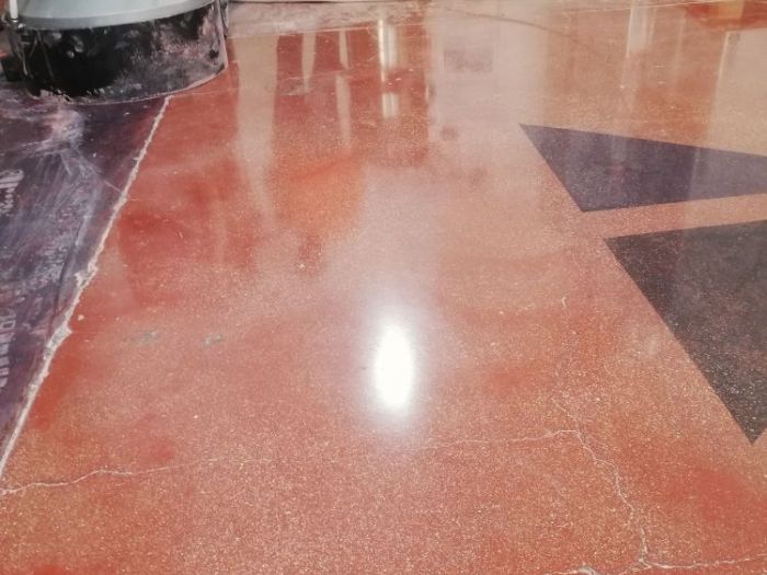 Archisio - De Benedictis M - Progetto Lucidatura pavimenti in cemento
