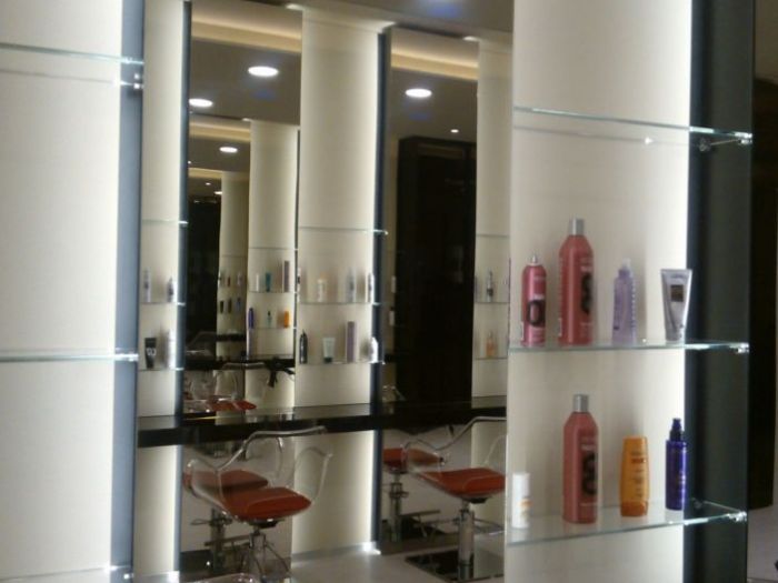 Archisio - Elisa Bonzanini - Progetto Negozio in milano - zona san babila