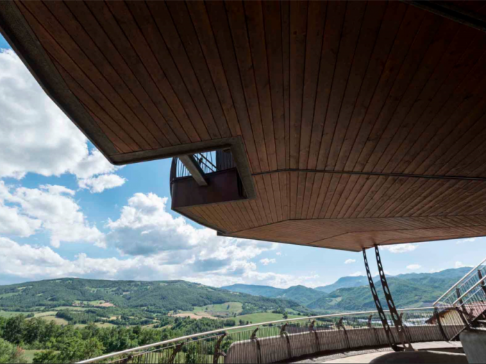 Archisio - Protek - Progetto Casa in legno ruotante