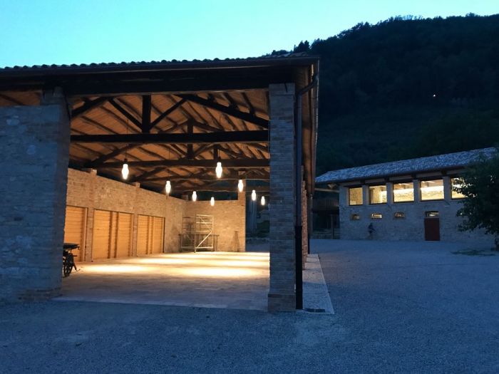 Archisio - Fabio Nassuato - Progetto Recupero borgo rurale case marian