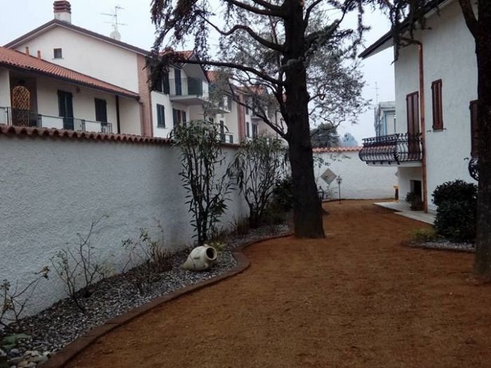 Archisio - I Giardini Dei Tudor - Progetto Manutenzione area verde privato