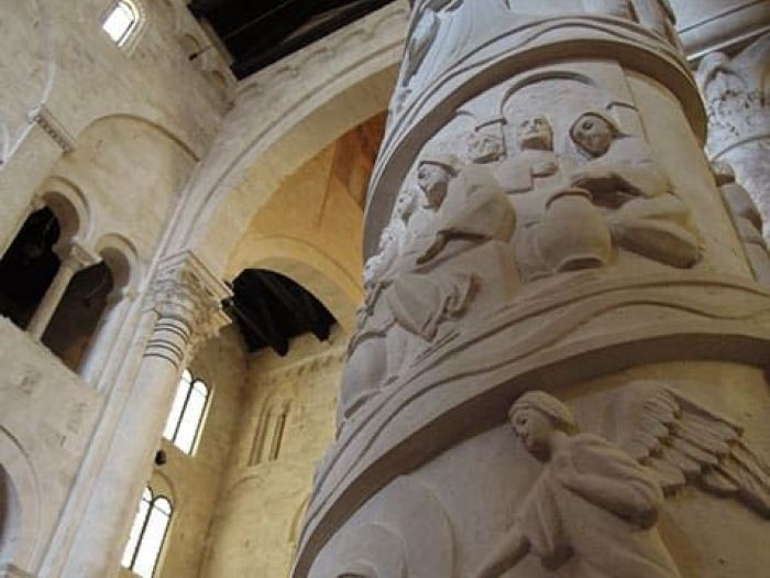 Archisio - Progetto Arte Poli srl - Progetto Paschal candleholder