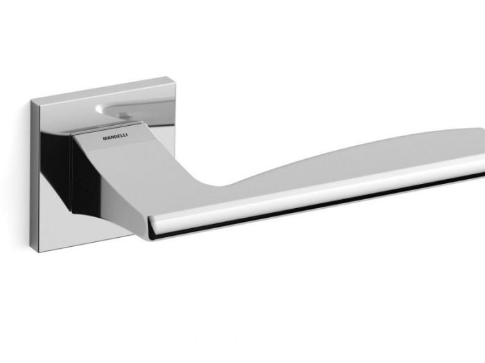 Archisio - Pierfrancesco Arnone - Progetto Maniglia link