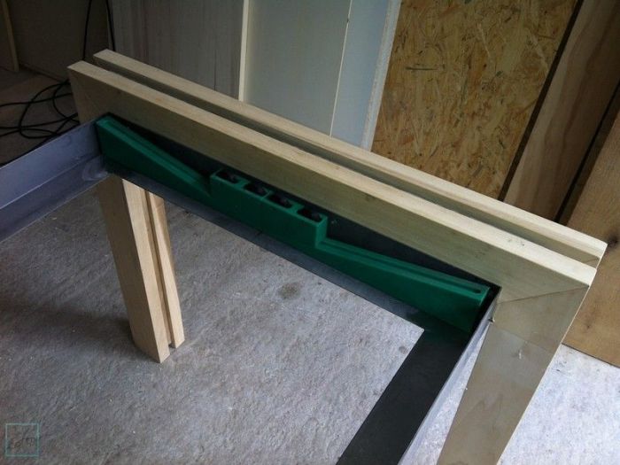 Archisio - Cofra Architettura Design Innovazione - Progetto Realizzazione di un tavolo ampliabile