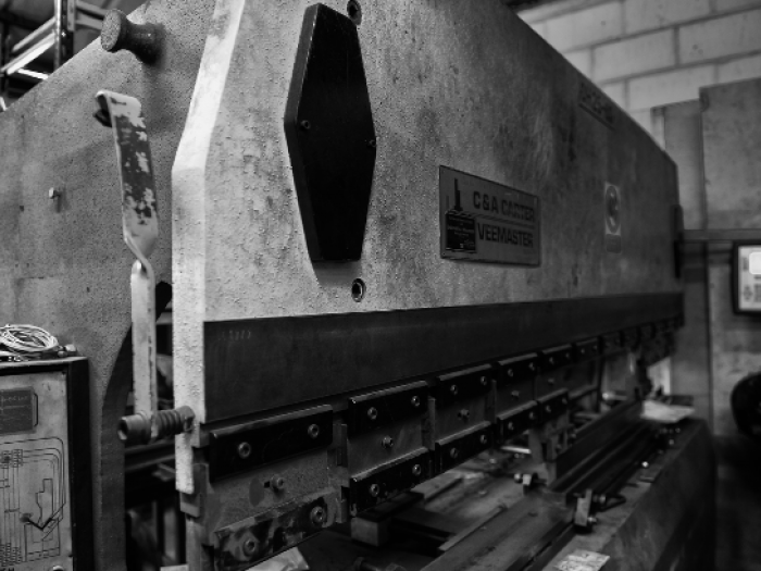 Archisio - Unlead - Progetto Industrial reportage mitre welding