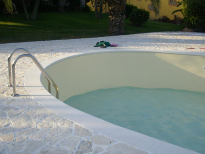 Archisio - Edil Gonnos - Progetto Costruzione e manutenzione piscine