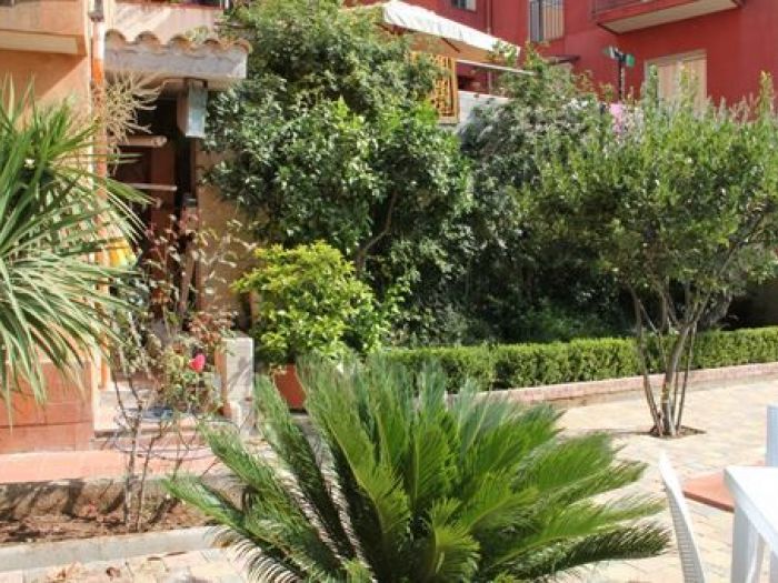 Archisio - Filippo Madonia - Progetto Bb casa rossa