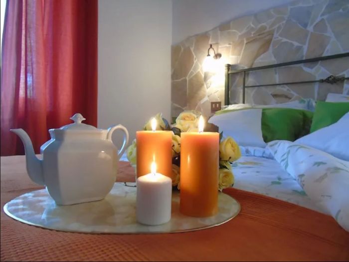 Archisio - Angela Paniccia - Progetto Villa francesca - relooking dependance destinata agli affitti brevi